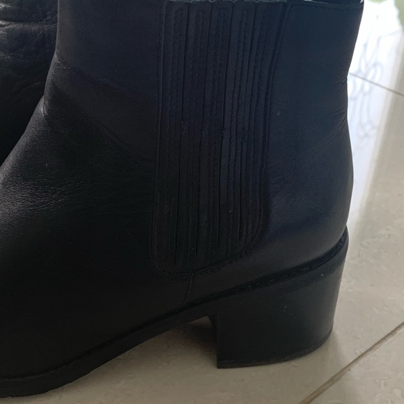 STUNNING LEATHER BOOTS BY BLONDO - Picture 4 of 7